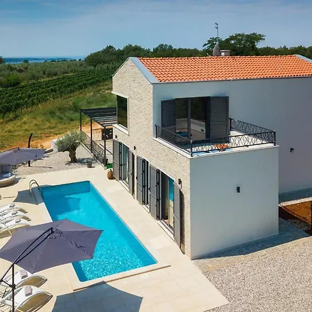 Libra Holiday home *