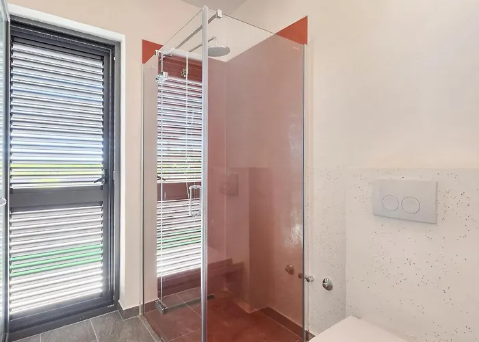 Libra Nova Vas (Brtonigla)