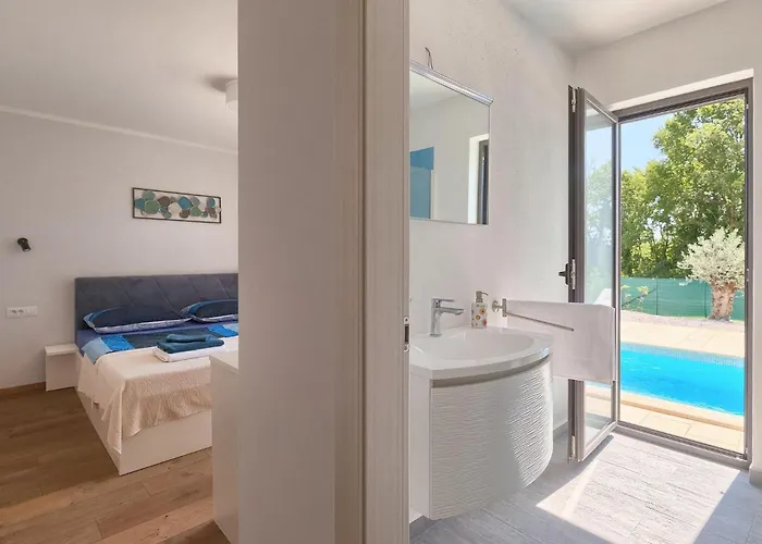 Libra Nova Vas (Brtonigla)